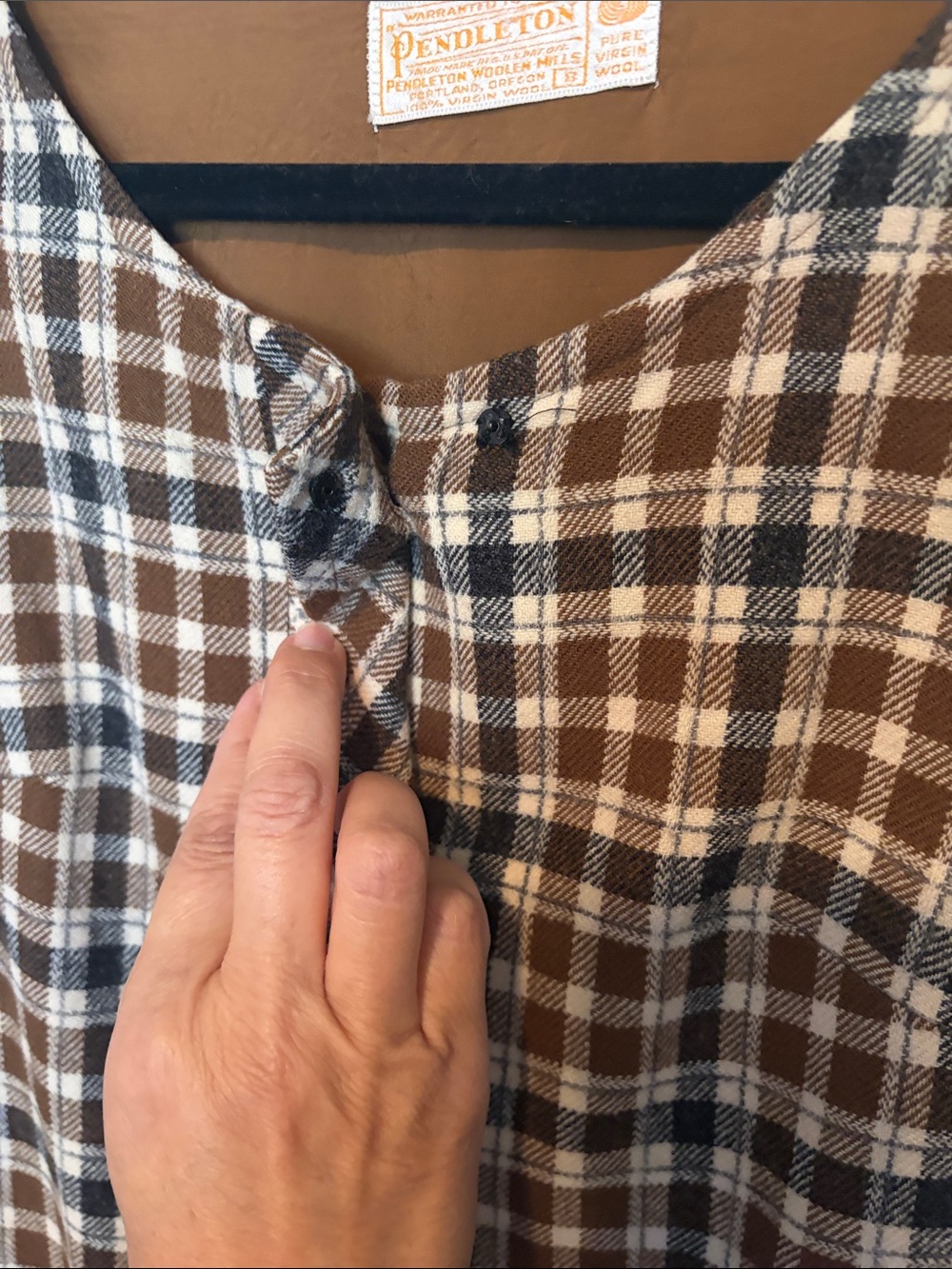 Vintage Pendleton Women’s Brown Plaid Wool Dress - Picture 4 of 6